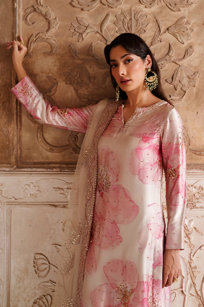 IZNIK PINK FLOWER LUXURY SHAMOOZ SILK COLLECTION| UNSTITCHED 3 PCS| TOP PAKISTANI DRESS BY SHAEBIZ m