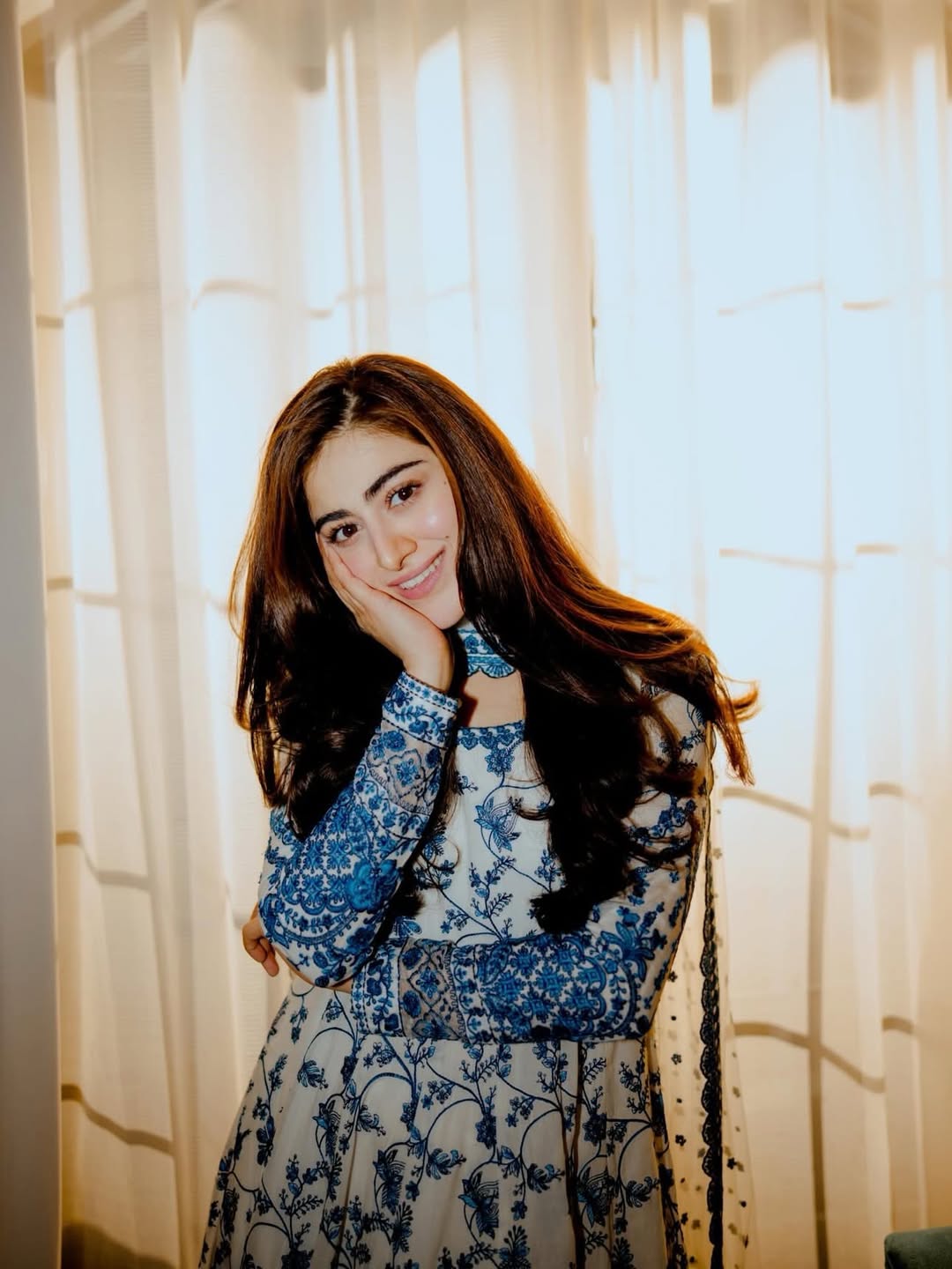 FAIZA SAQLAIN 2026 MOST VIRAL LAWN FROCK UNSTITCH COLLECTION BY SHAEBIZ