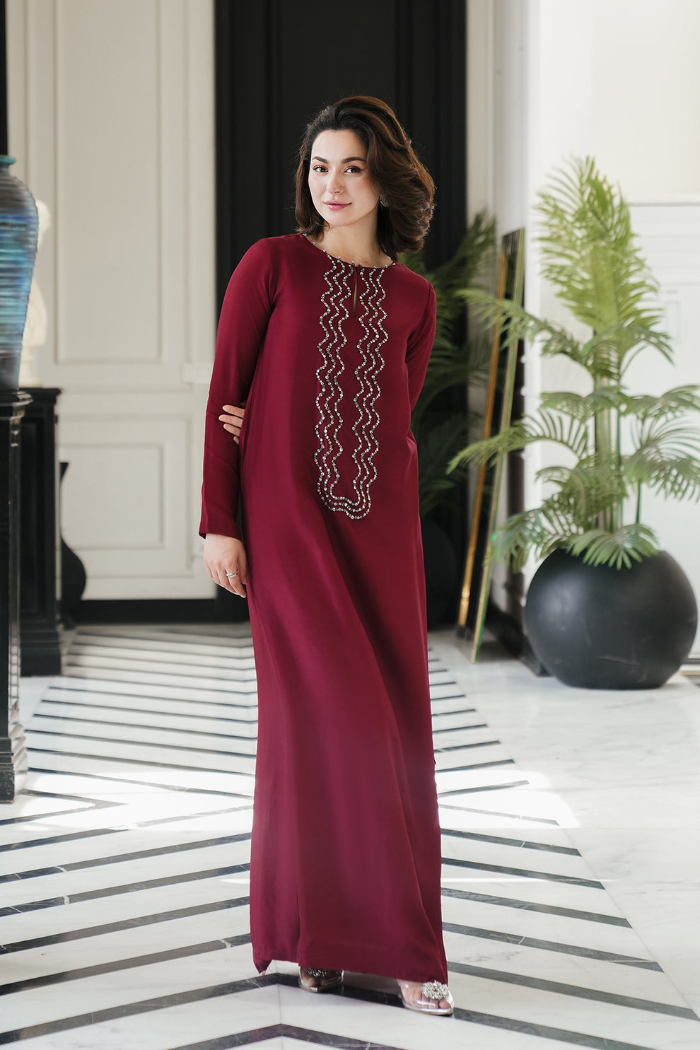 lulusar silk dresses Lulusar | Lilium by Morich This dream dress with intricate embellishments is perfect for festive evenings. Coming soon In stores and online