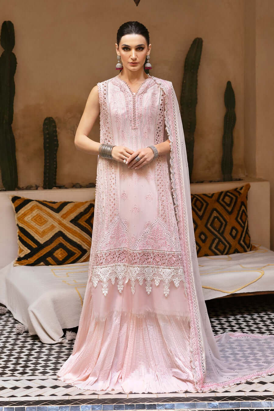 MARIA.B ROYAL PINK LUXURY LAWN COLLECTION|TOP PAKISTANI DRESS BY SHAEB Shaebiz Collection MARIA.B ROYAL PINK LUXURY LAWN COLLECTION|TOP PAKISTANI DRESS BY SHAEB Shaebiz Collection