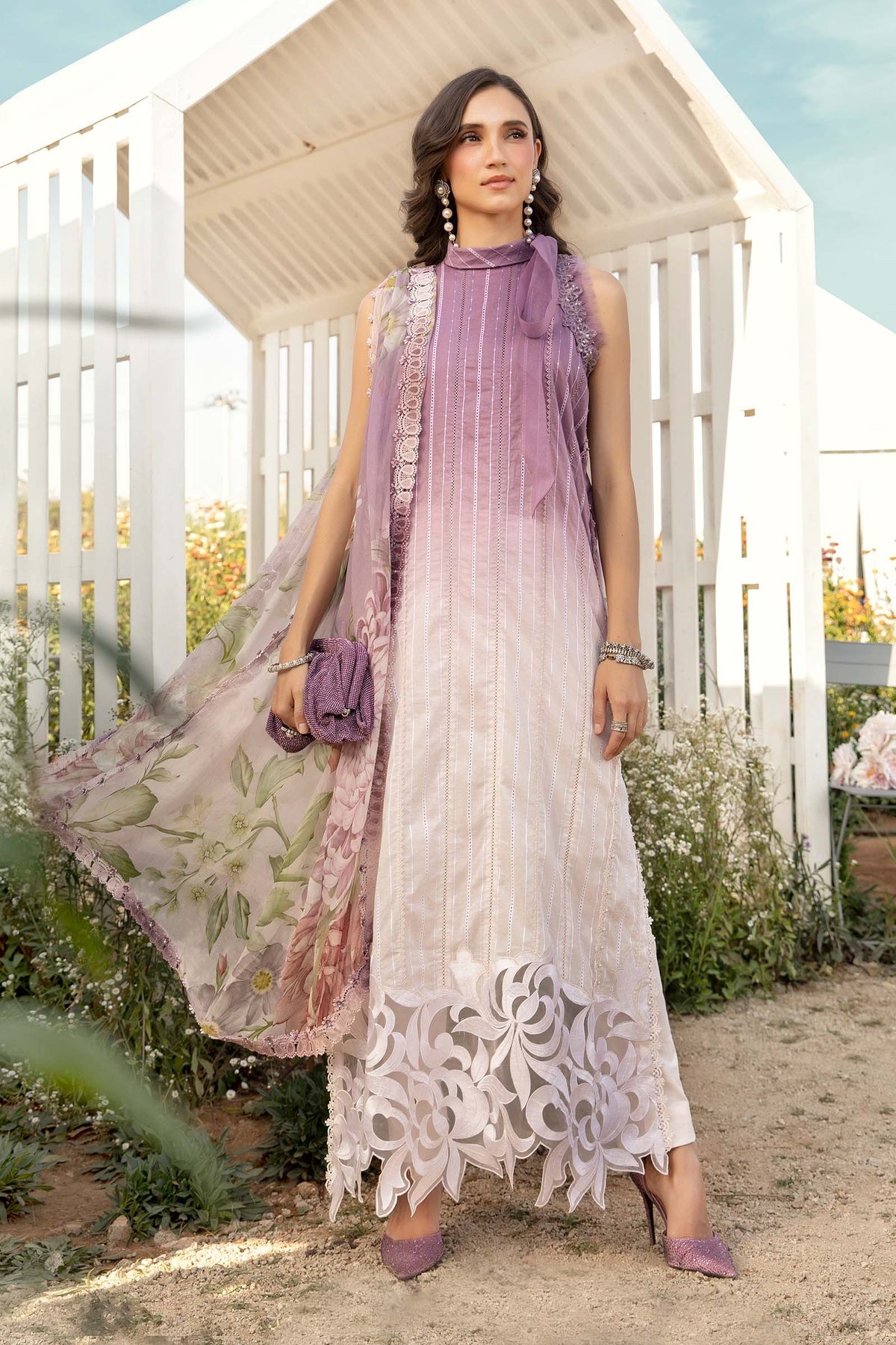 MARIA B CHICKEN KARI LASTEST COLLECTION| UNSTITCHED MASTER REPLICA| TOP PAKISTANI DRESS BY SHAEBIZ