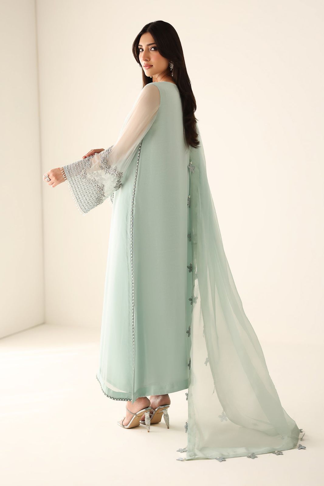 BAROQUE 2026 LUXURY EMBROIDERED CHIFFON COLLECTION| UNSTITCHED 3 PCS| TOP PAKISTANI DRESS BY SHAEBIZ