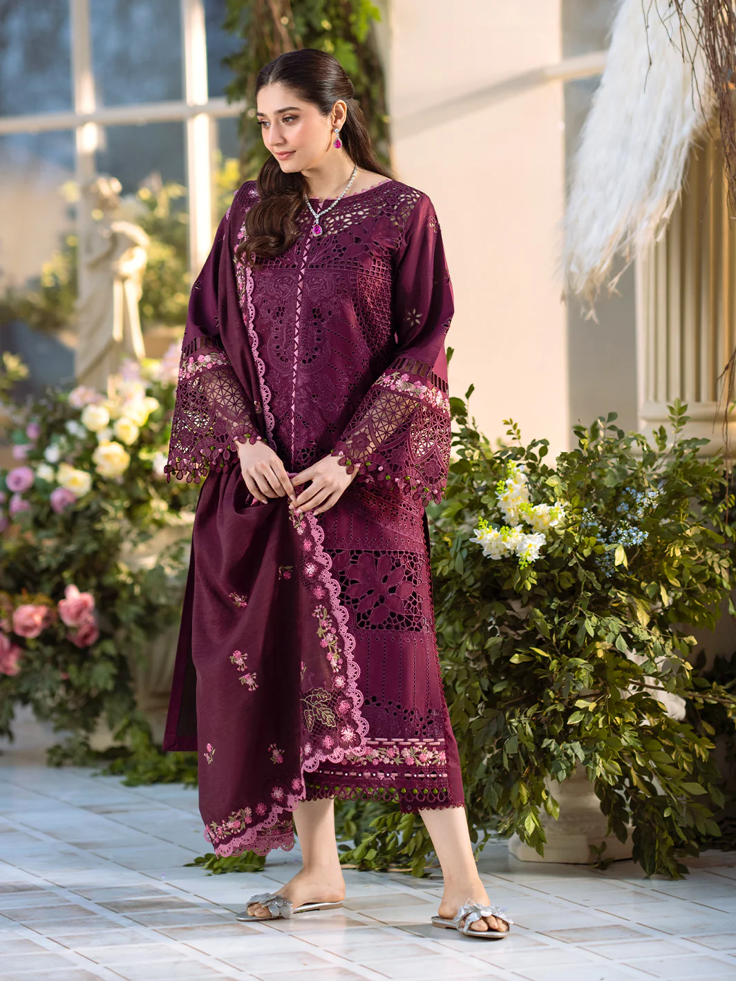 BIN ILYAS FREESIA LUXURY LAWN COLLECTION| UNSTITCHED MASTER REPLICA| TOP PAKISTANI DRESS BY SHAEBIZ