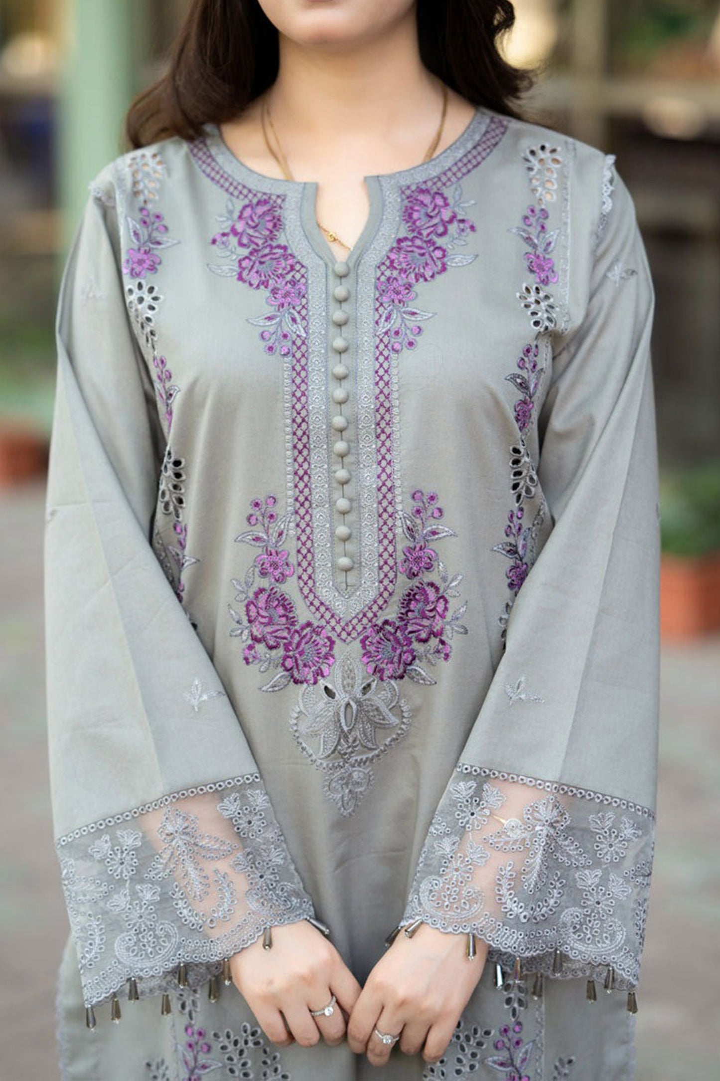 LIBAS EMBROIDERED LUXURY LAWN 2026 COLLECTION| UNSTITCHED 3 PCS BY SHAEBIZ