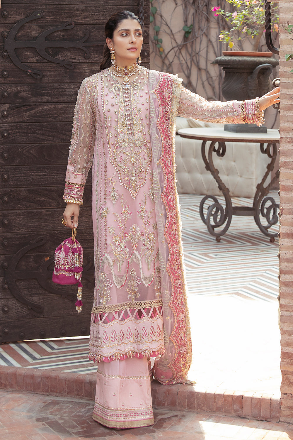 INAYAT HAYAT NET EMBROIDERED COLLECTION| WEARING BY AYEZA KHAN| TOP PAKISTANI DRESS BY SHAEBIZ