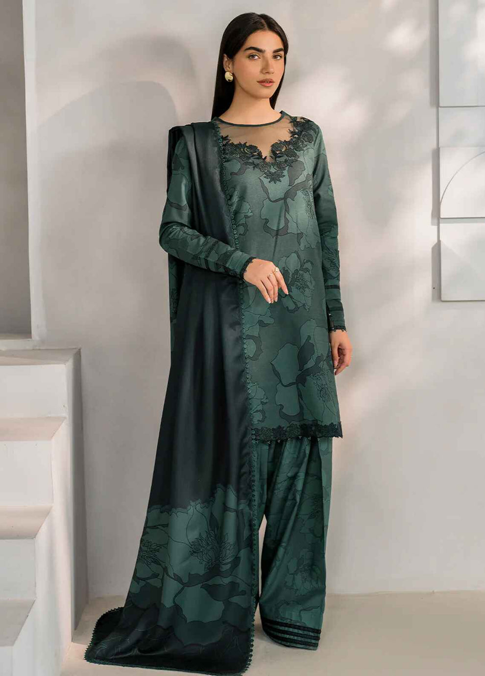 IZNIK GREEN DIGITAL PRINTED SWISS LAWN COLLECTION|UNSTITCHED EID COLLECTION| TOP PAKISTANI DRESS BY SHAEBIZ