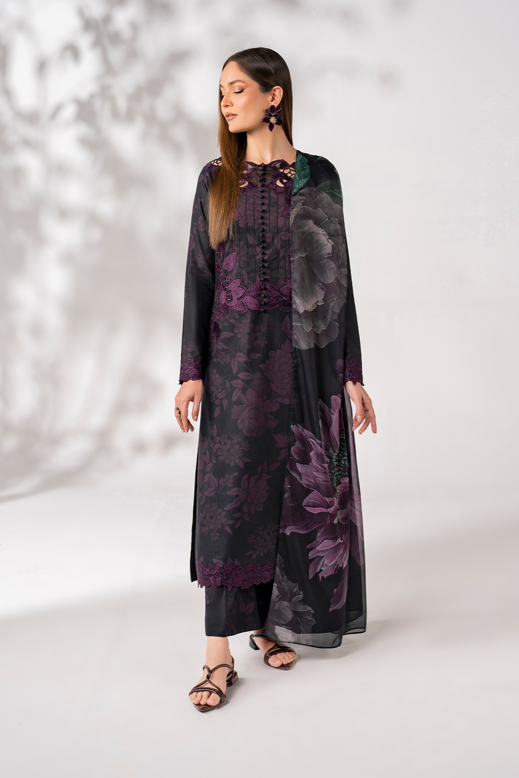 IZNIK PURPLE PRINTED LAWN COLLECTION| UNSTITCHED EID COLLECTION| TOP PAKISTANI DRESS BY SHAEBIZ