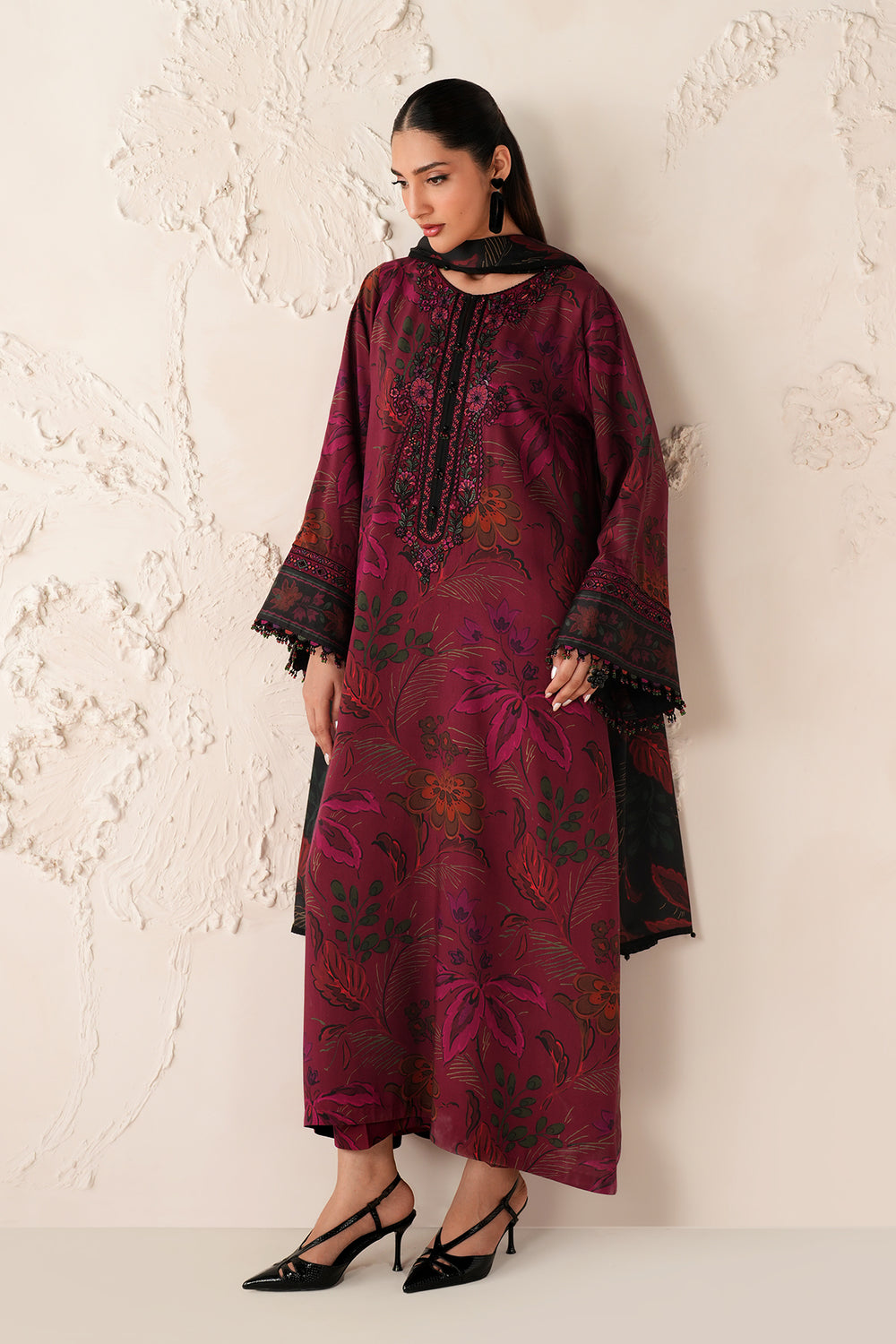 BAROQUE EMBROIDERED AND PRINTED LAWN DRESS| UNSTITCHED 3 PCS BY SHAEBIZ