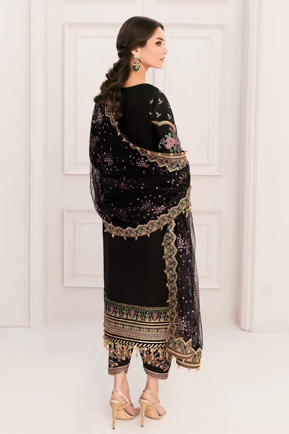 BAROQUE BLACK NET COLLECTION| TOP PAKISTANI DRESS BY SHAEBIZ