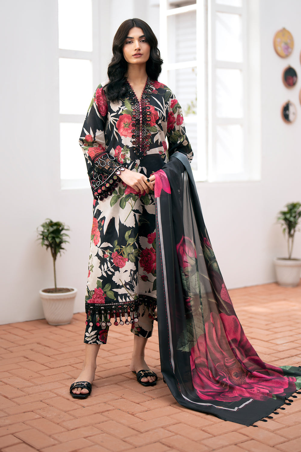 BAROQUE LATEST LAWN COLLECTION| UNSTITCHED MASTER REPLICA BY SHAEBIZ