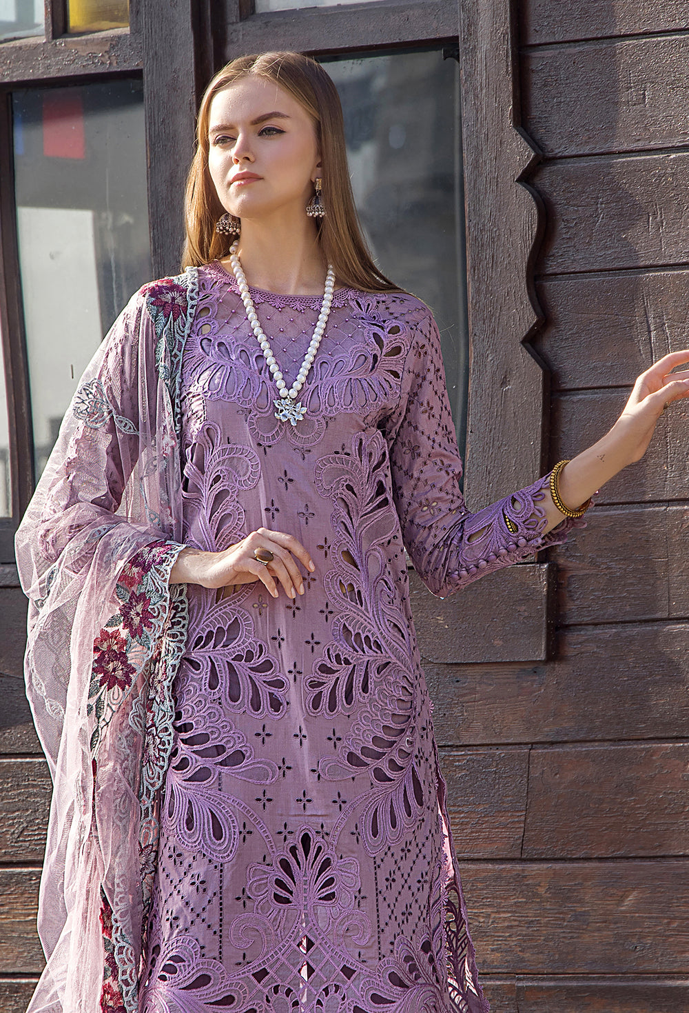 ADAN'S LIBAS BY IRHA ZIA| CHICKEN KARI| TOP PAKISTANI DRESS BY SHAEBIZ|