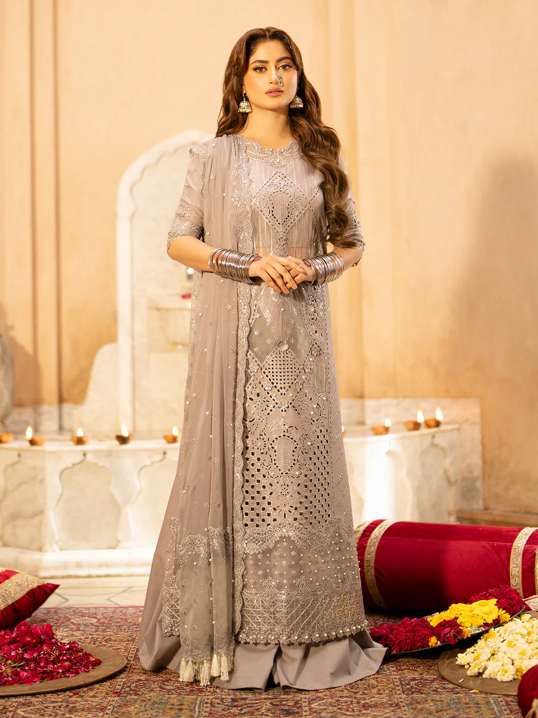 BIN ILYAS GREY LAWN COLLECTION| UNSTITCHED MASTER REPLICA BY SHAEBIZ