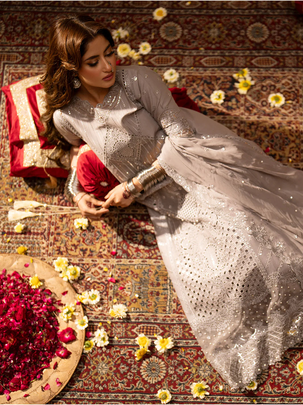 BIN ILYAS GREY LAWN COLLECTION| UNSTITCHED MASTER REPLICA BY SHAEBIZ