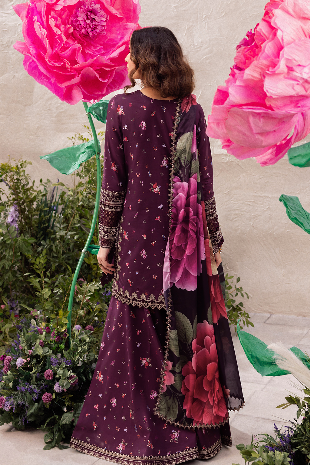 IZNIK MARGENTA PRINTED LAWN COLLECTION| TOP PAKISTANI DRESS BY SHAEBIZ|