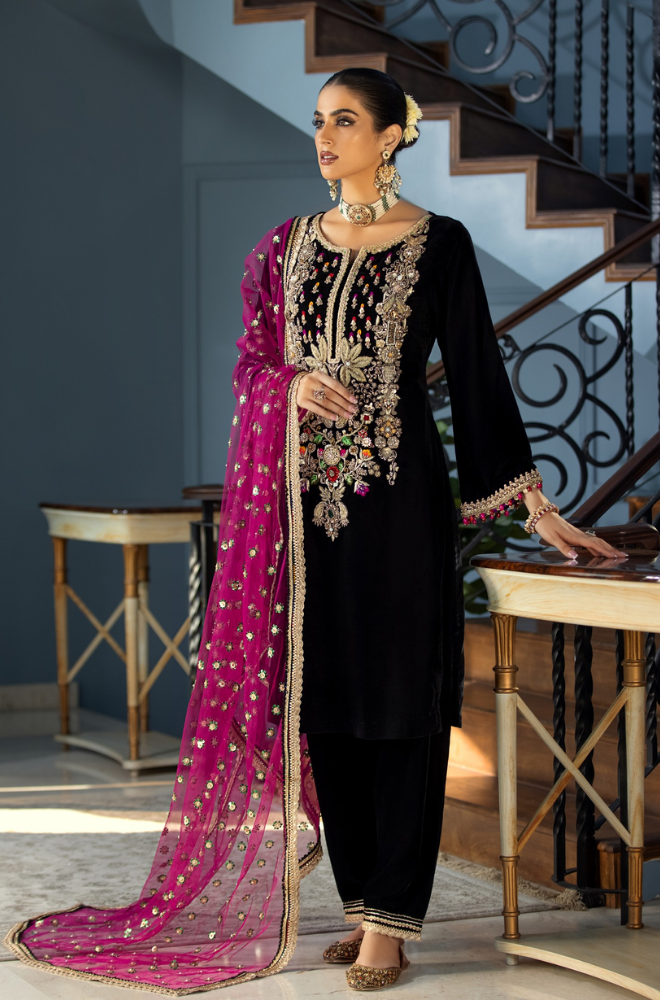 KHUDA BAKHSH LUXURY VELVET COLLECTION| WINTER COLLECTION| TOP PAKISTANI DRESS BY SHAEBIZ