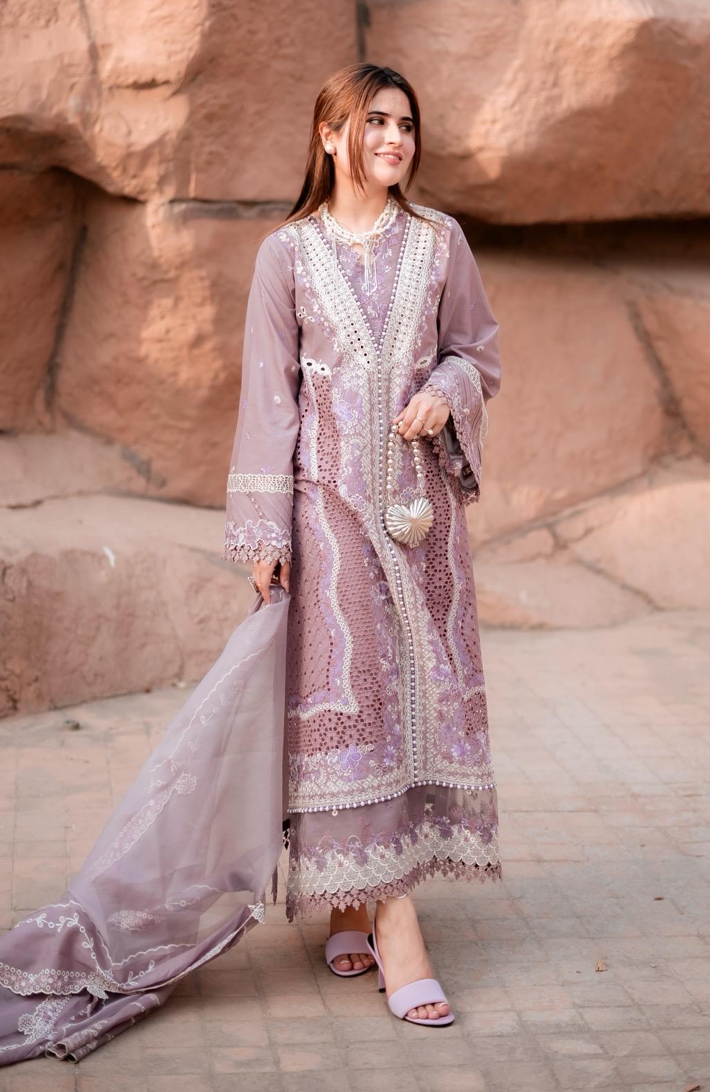 BIN ILYAS 2026 LUXURY CHICKEN KARI LAWN COLLECTION| UNSTITCHED 3 PCS BY SHAEBIZ