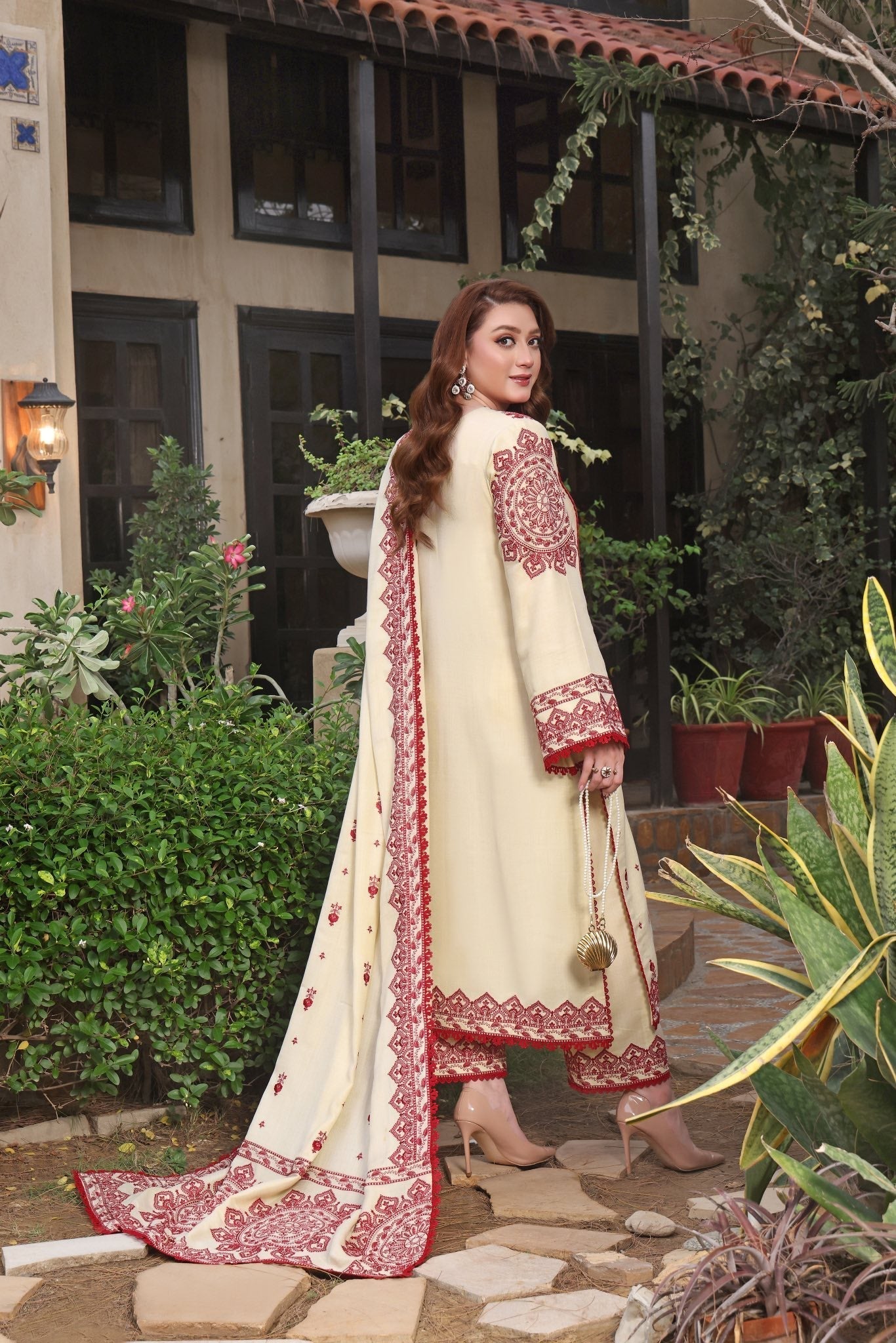 ANEELA'S LUXURY COTTON CAMBRIC|UNSTITCHED 3 PCS| TOP PAKISTANI DRESS BY SHAEBIZ