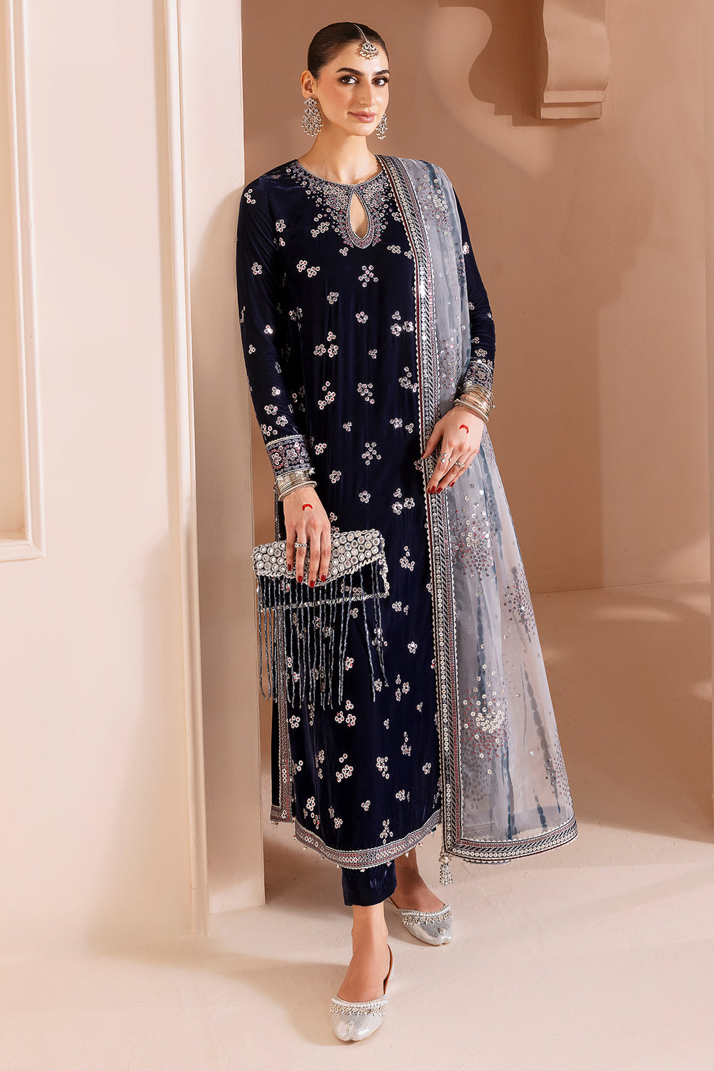 JAZMIN EMBROIDERED LUXURY VELVET COLLECTION|UNSTITCHED 3 PCS| TOP PAKISTANI DRESS BY SHAEBIZ