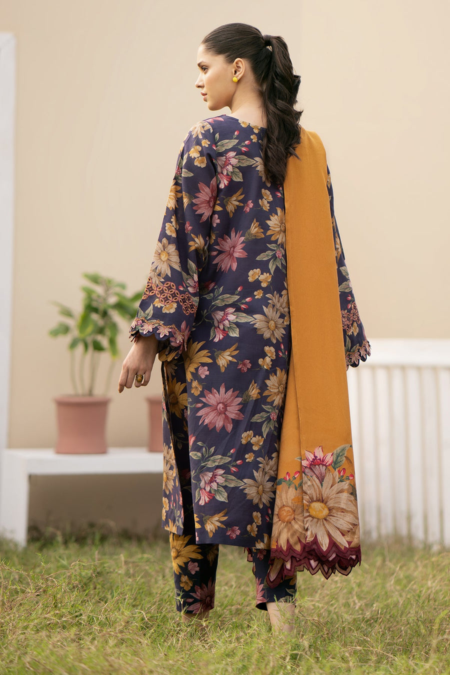 BAROQUELAWN COLLECTION| SUNFLOWER DIGITAL PRINT|TOP PAKISTANI DRESS BY SHAEBIZ •