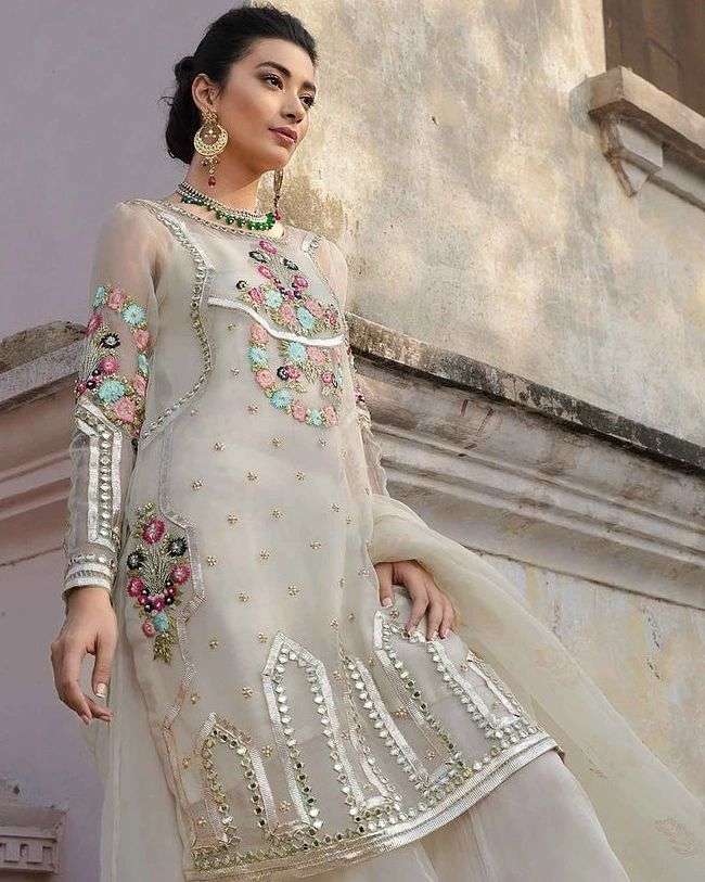 AGAH NOOR WHITE PARTY WEAR DRESS (AN-SW21)