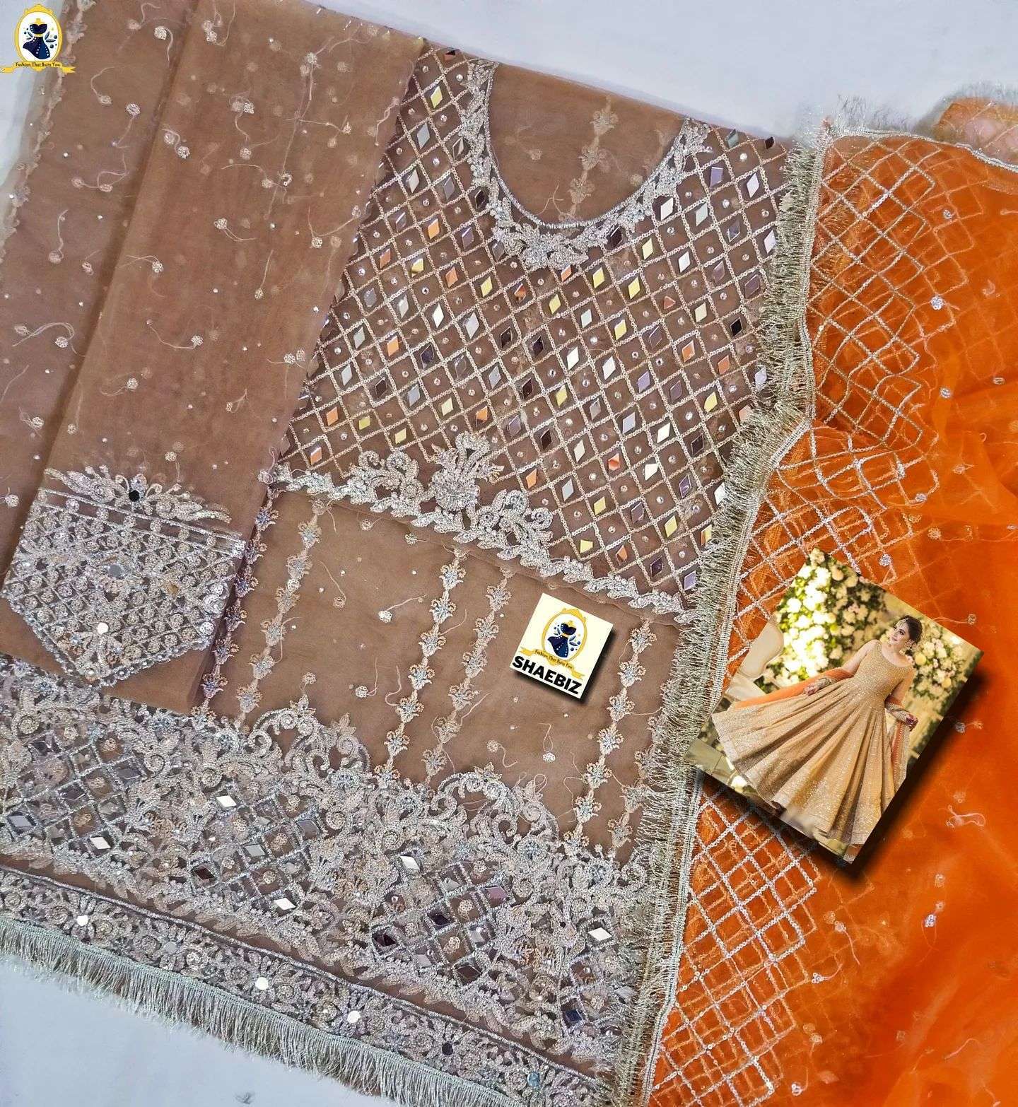 FAIZA SAQLAIN WEARING BY AIMEN KHAN (FS-AMS22)