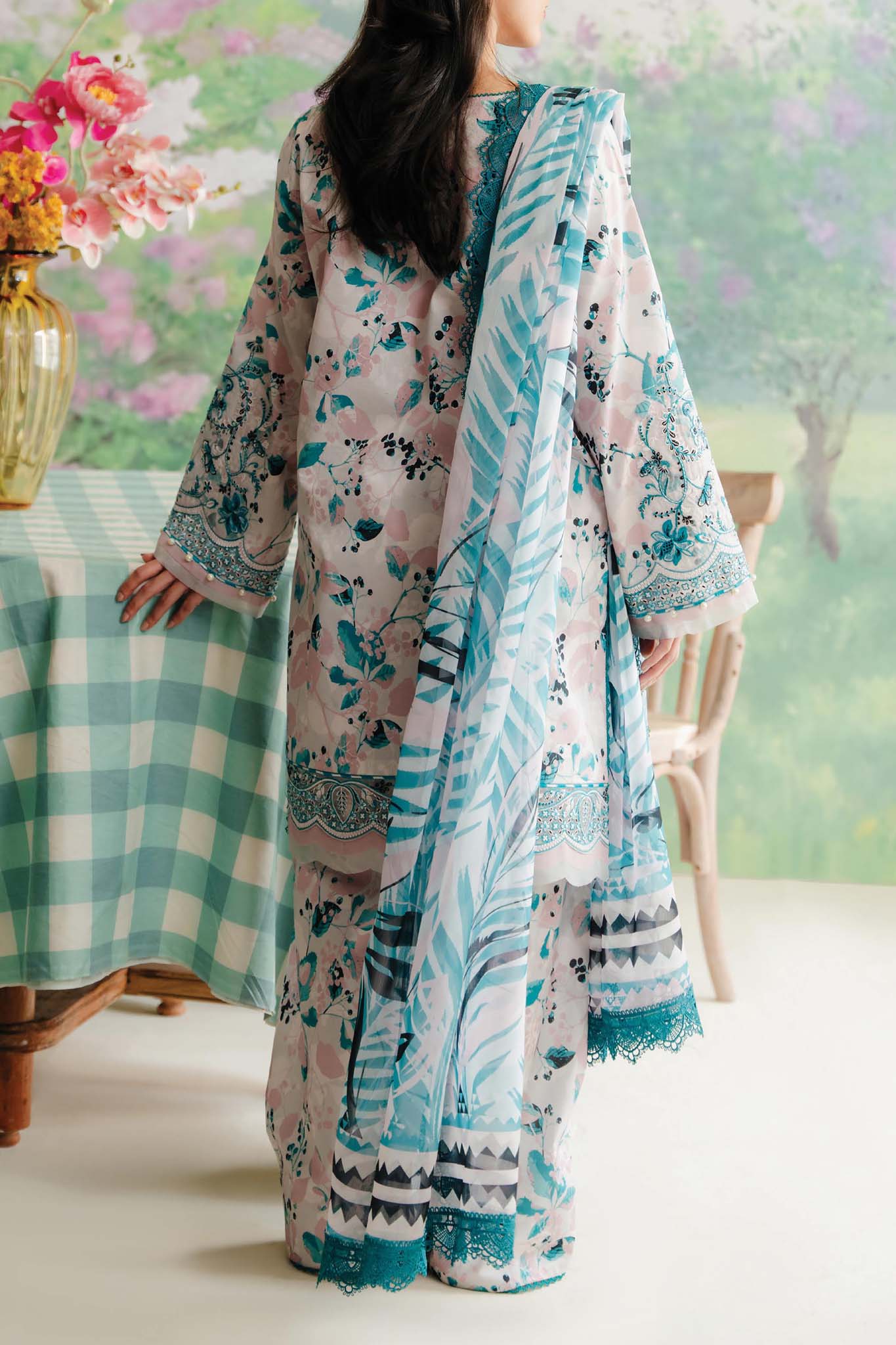 AFROZEH FLORAL PRINT LAWN COLLECTION| TOP PAKISTANI DRESS BY SHAEBIZ|