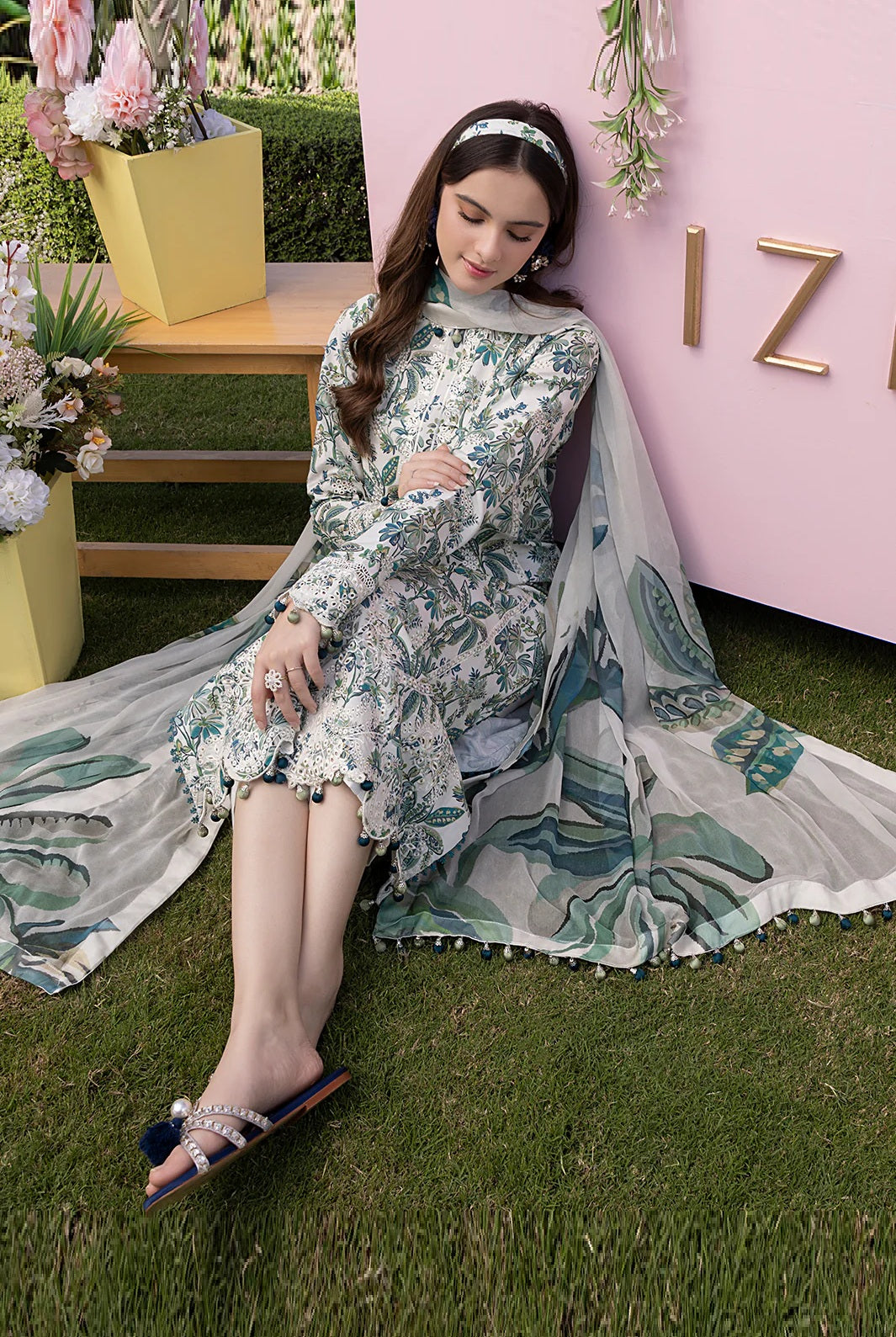 CRIMSON IZEL LUXURY LAWN COLLECTION| UNSTITCHED EID COLLECTION BY SHAEBIZ
