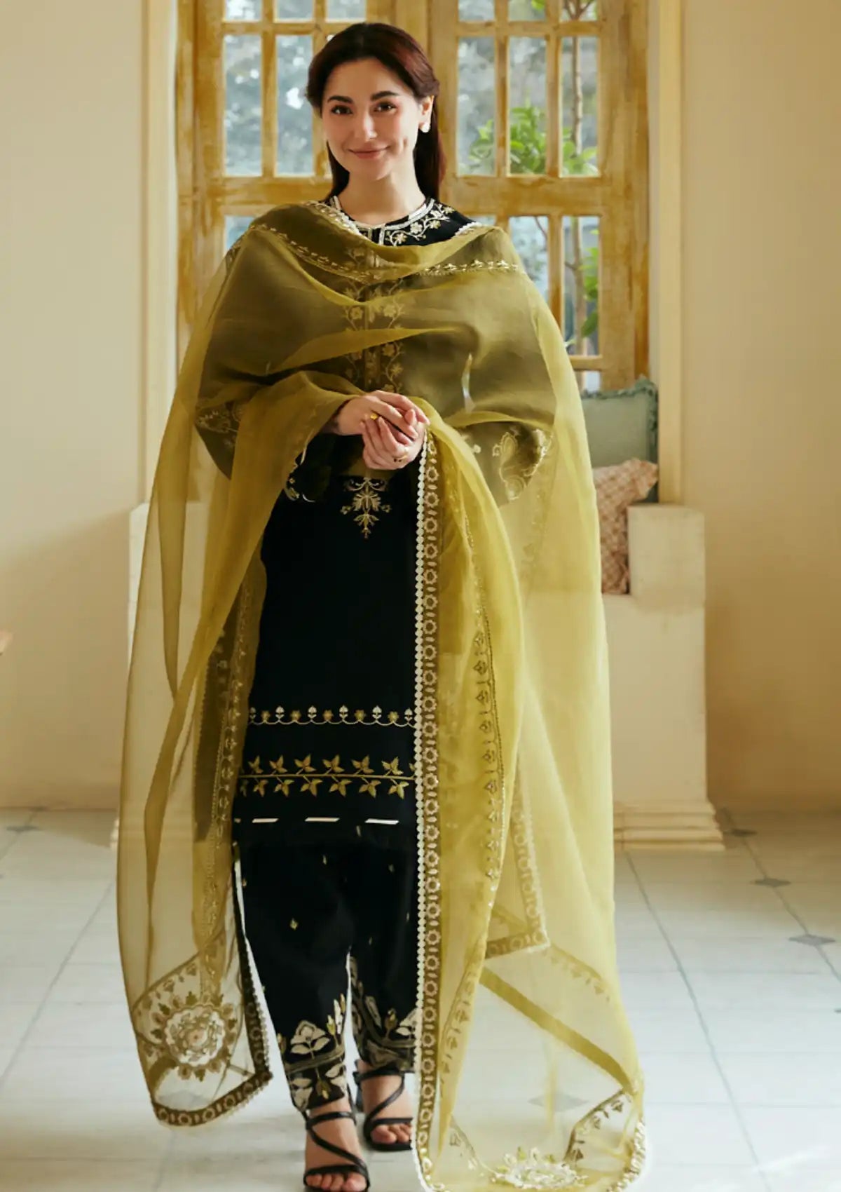 COCO BY ZARA SHAHJAHAN LAWN 2024|HANIA AMIR| TOP PAKISTANI DRESS BY SHAEBIZ|