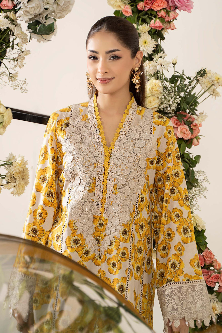 MARIA B YELLOW SUNFLOWER| UNSTITCHED 3 PCS LAWN COLLECTION BY SHAEBIZ