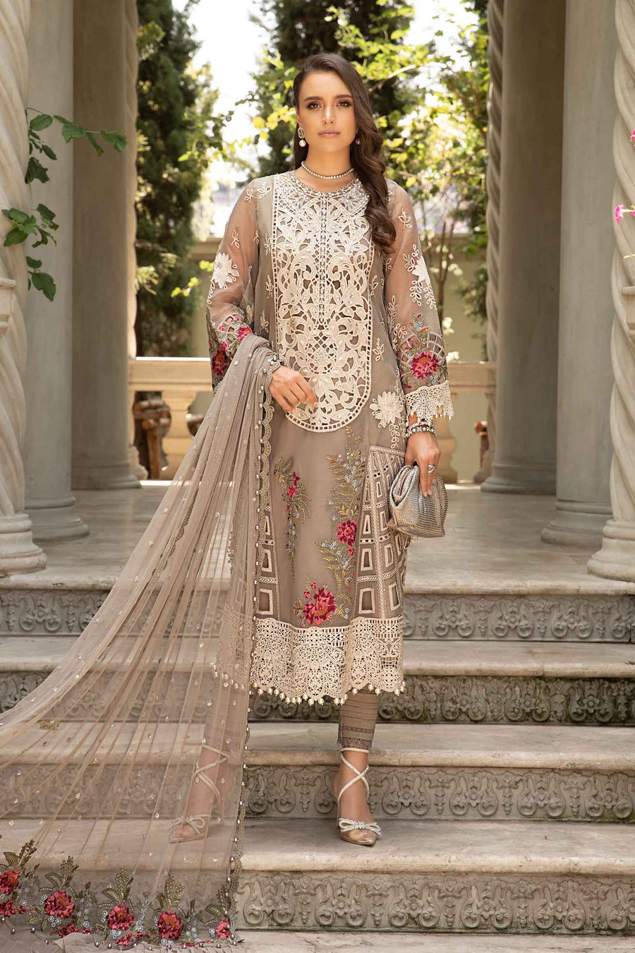 MARIA B LATEST LAWN COLLECTION 2025| UNSTITCHED EID COLLECTION BY SHAEBIZ