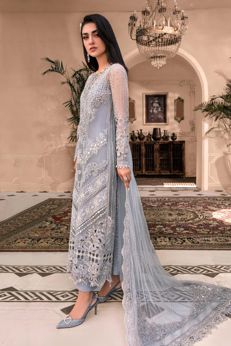 MARIA B ICY BLUE HAZE LUXURY NET COLLECTION| SARA KHAN | TOP PAKISTANI DRESS BY SHAEBIZ