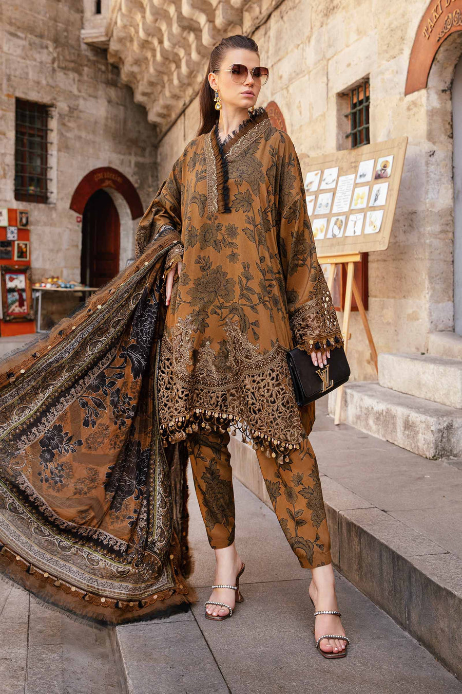 MARIA B 2025 LATEST COLLECTION| UNSTITCHED SUMMER COLLECTION BY SHAEBIZ