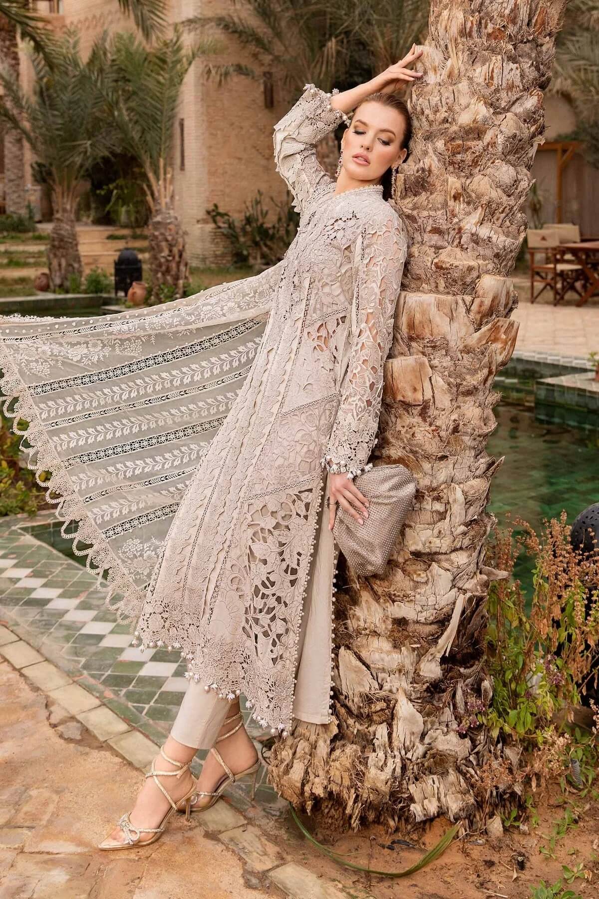 MARIA B IVORY EMBROIDERED LAWN DRESS| UNSTITCHED EID COLLECTION BY SHAEBIZ