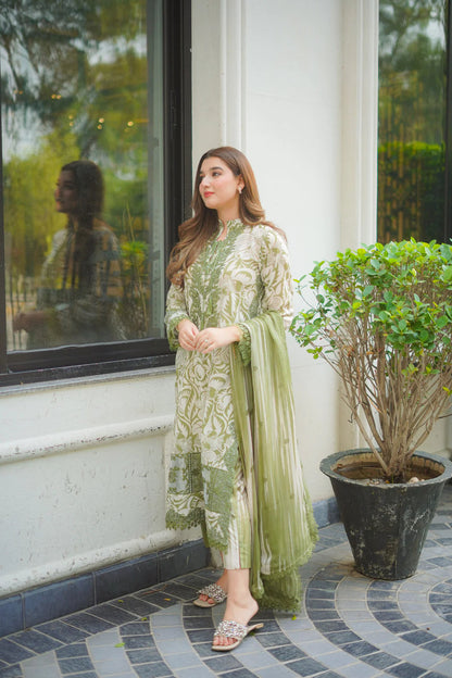 ANEELA'S 2026 LUXURY LAWN DIGITAL PRINT COLLECTION| UNSTITCHED MASTER REPLICA BY SHAEBIZ