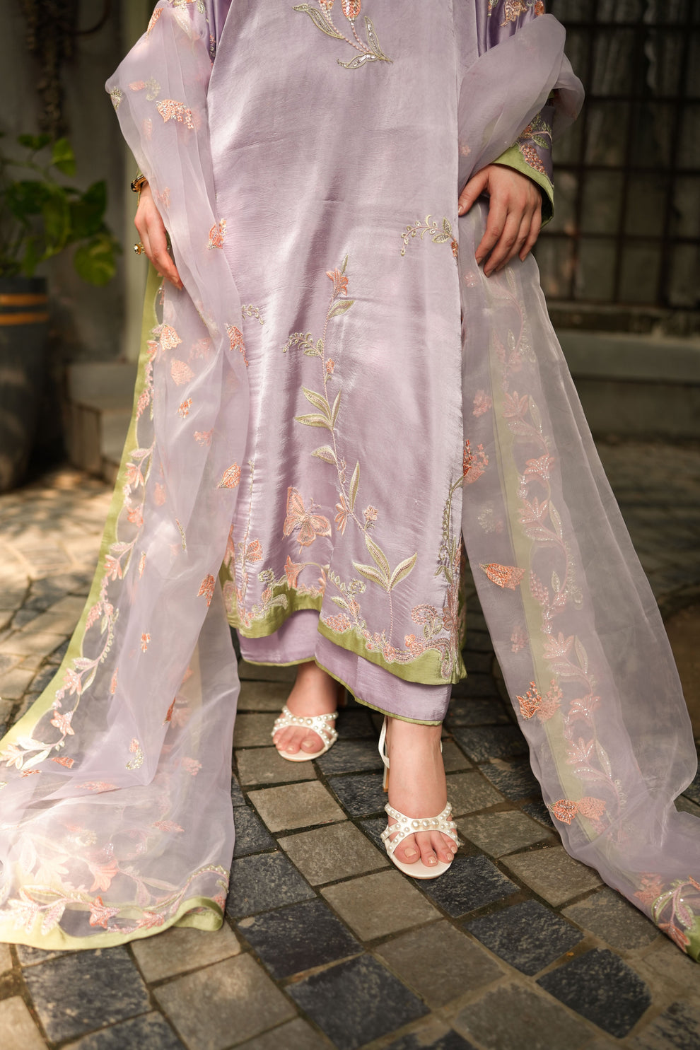 ANEELAS LATEST SILK KAFTAN| UNSTITCHED 3 PCS BY SHAEBIZ