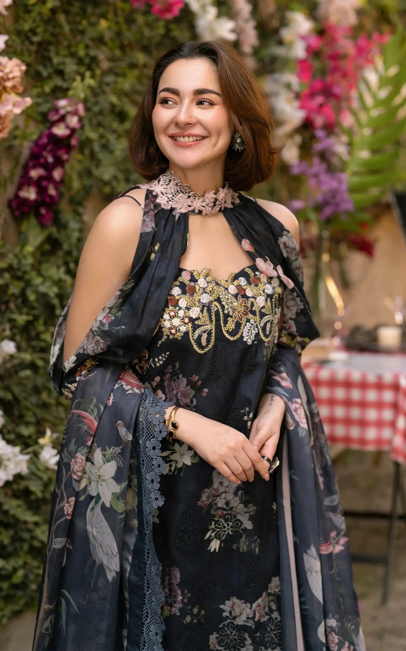 ASIFA AND NABEEL | MEADOW BREEZE| SUMMER LAWN COLLECTION BY SHAEBIZ