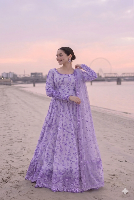 Faiza saqlain viral lawn frock