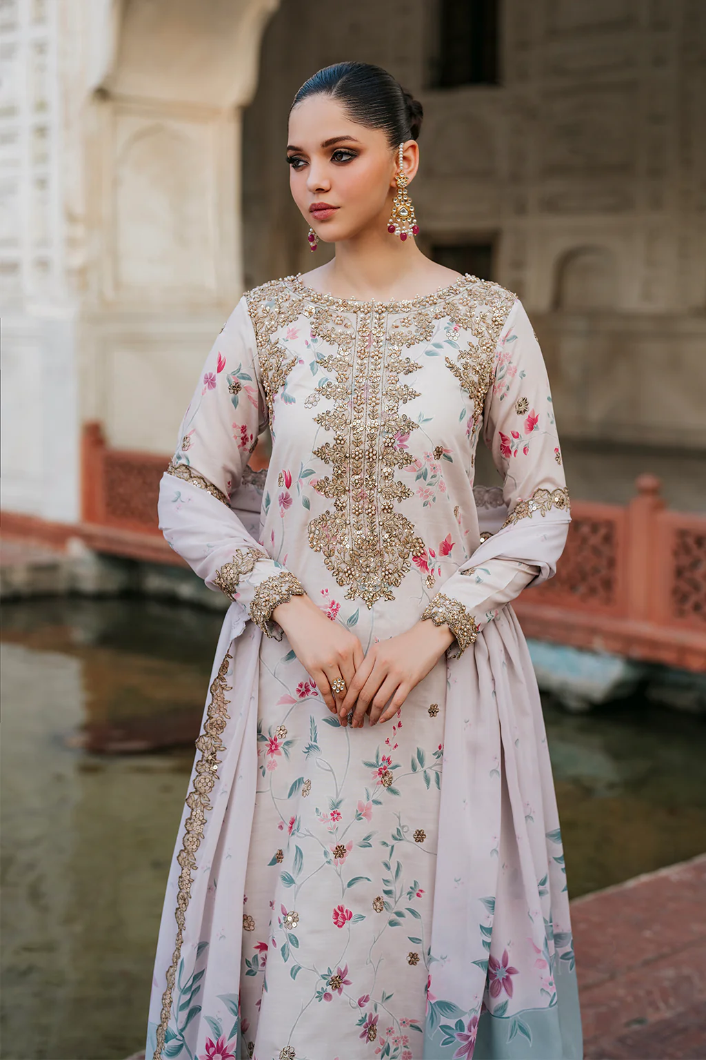 IZNIK DIGITAL PRINTED LAWN COLLECTION|UNSTITCHED EID COLLECTION BY SHAEBIZ