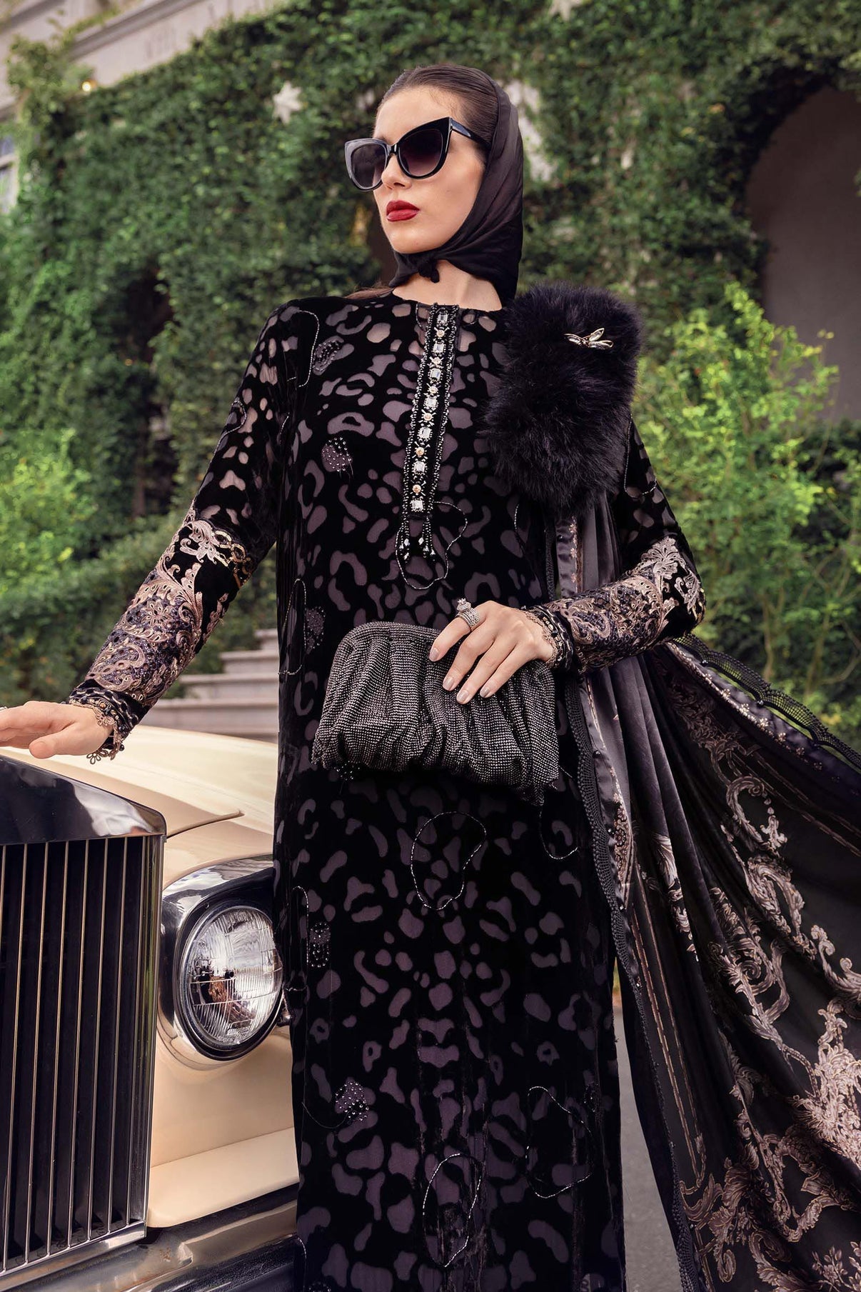 MARIA.B 2025 PALACHI VELVET COLLECTION UNSTITCH BY SHAEBIZ