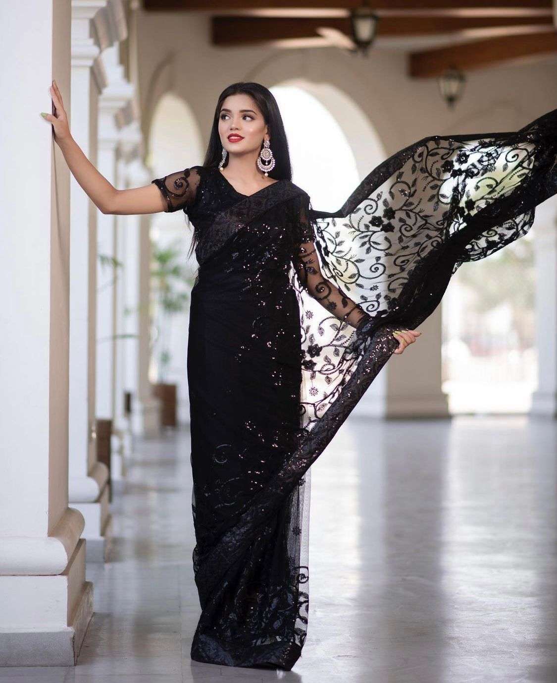 GUL-E-RANA BLACK SAREE (GR-BN22)
