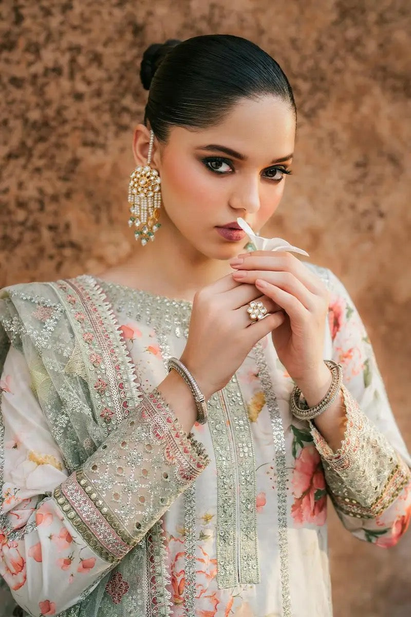 IZNIK ANAMIKA LUXURY LAWN COLLECTION |TOP PAKISTANI DRESS BY SHAEBIZ