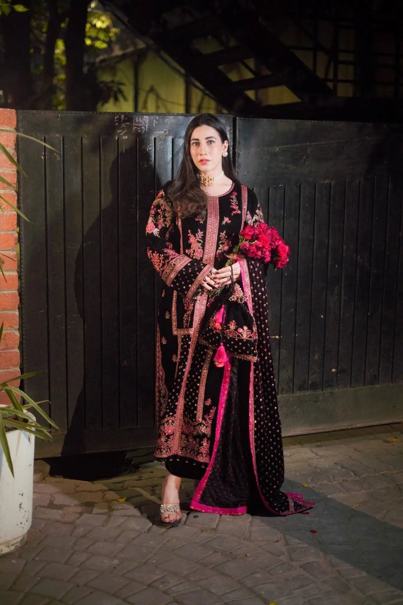 ANEELAS MAHNOOR BLACK MOST TRENDING VELVET COLLECTION NOW AVAILABLE