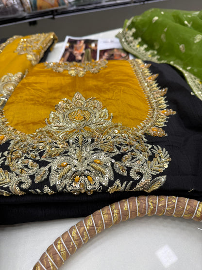 HUSSAIN REHAR 2026 FANOOS INDIAN RAW SILK LUXURY PARTY WEAR UNSTITCH COLLECTION BY SHAEBIZ