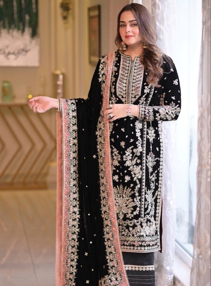 ANEELAS CHIFFION PARTY WEAR UNSTITCH 2026 COLLECTION