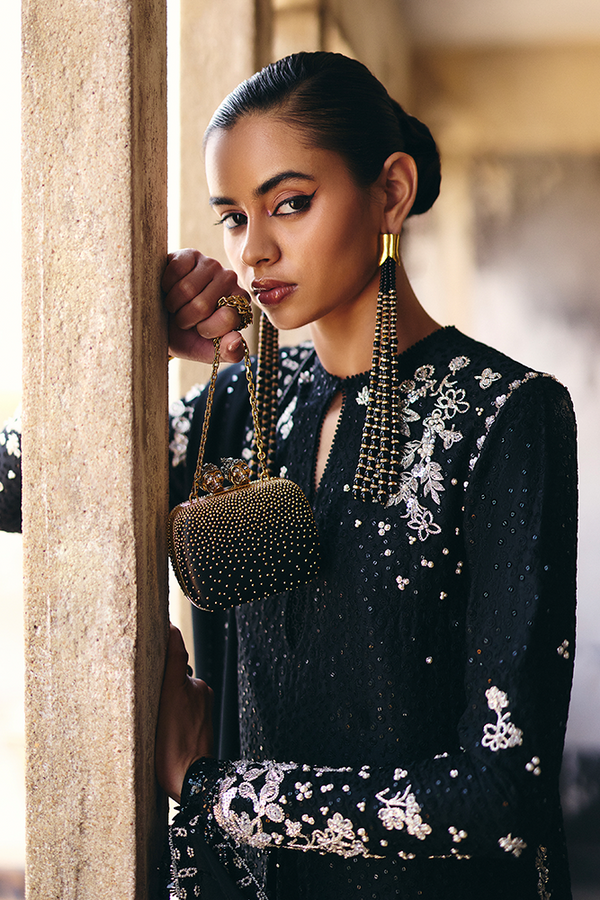 Black chiffon collection 