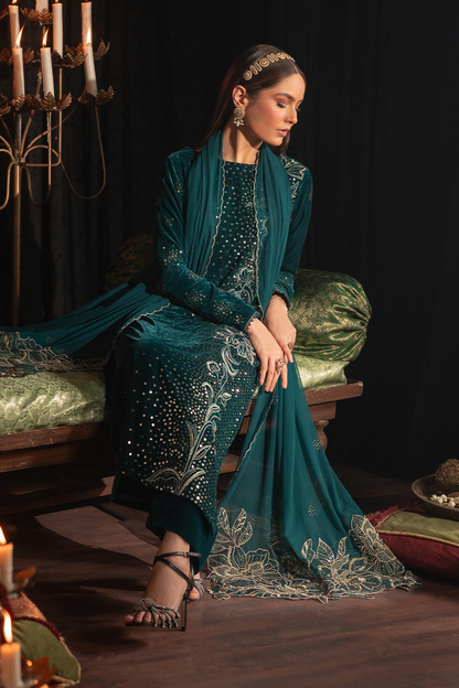 IZNIK ZINK ASIA CUP PAK LUXURY VELVET ELVET COLLECTION| UNSTITCHED MASTER REPLICA| TOP PAKISTANI DRESS BY SHAEBIZ