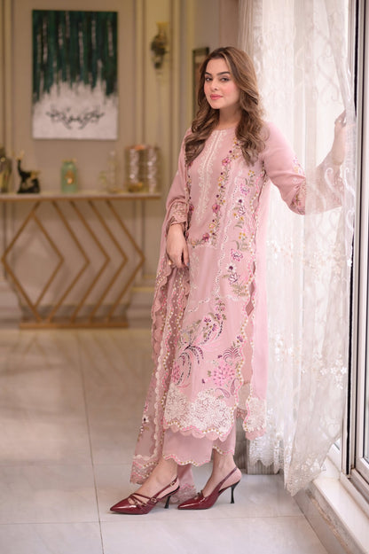 ANEELA'S LUXURY 2026 CHICKEN KARI LAWN COLLECTION| UNSTITCHED 3 PCS BY SHAEBIZ