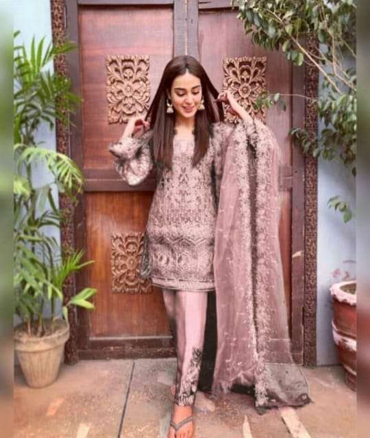IQRA AZIZ PYAZI FORMAL DRESS (IA-SF21)