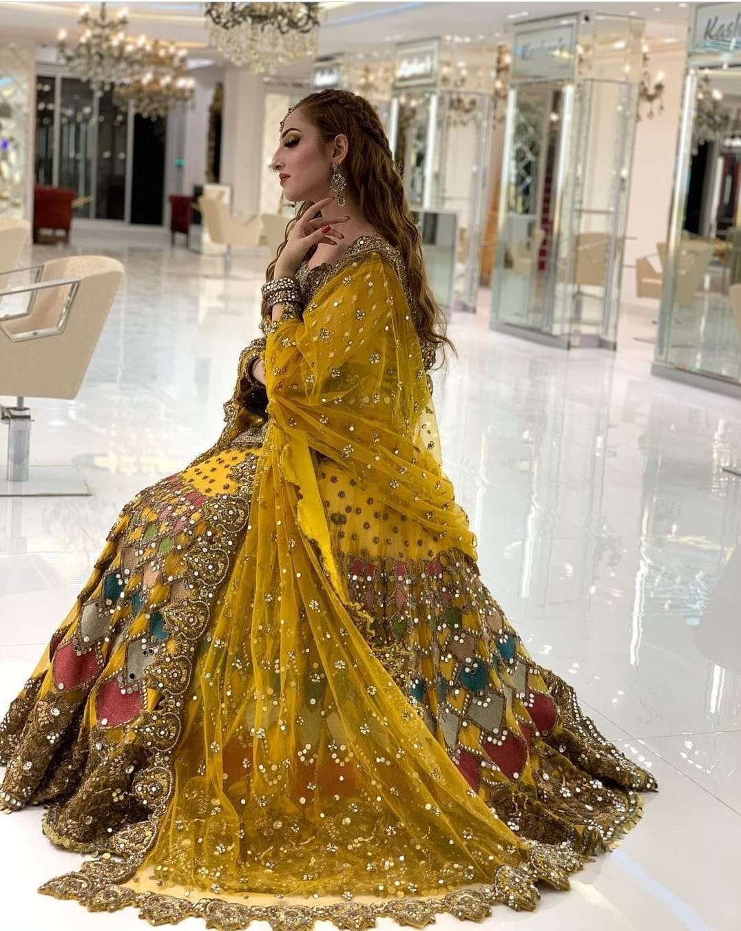 KASHEES BRIDAL MAYUN WEAR LEHANGA (KB-SY21)