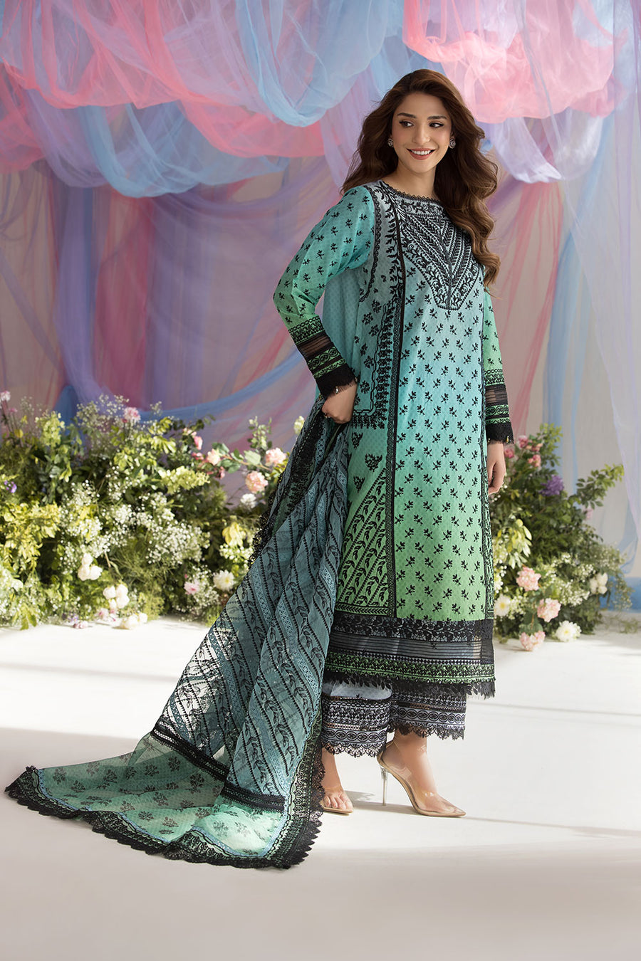 SOBIA NAZIR LUXURY LAWN COLLECTION| UNSTITCHED LAWN COLLECTION BY SHAEBIZ